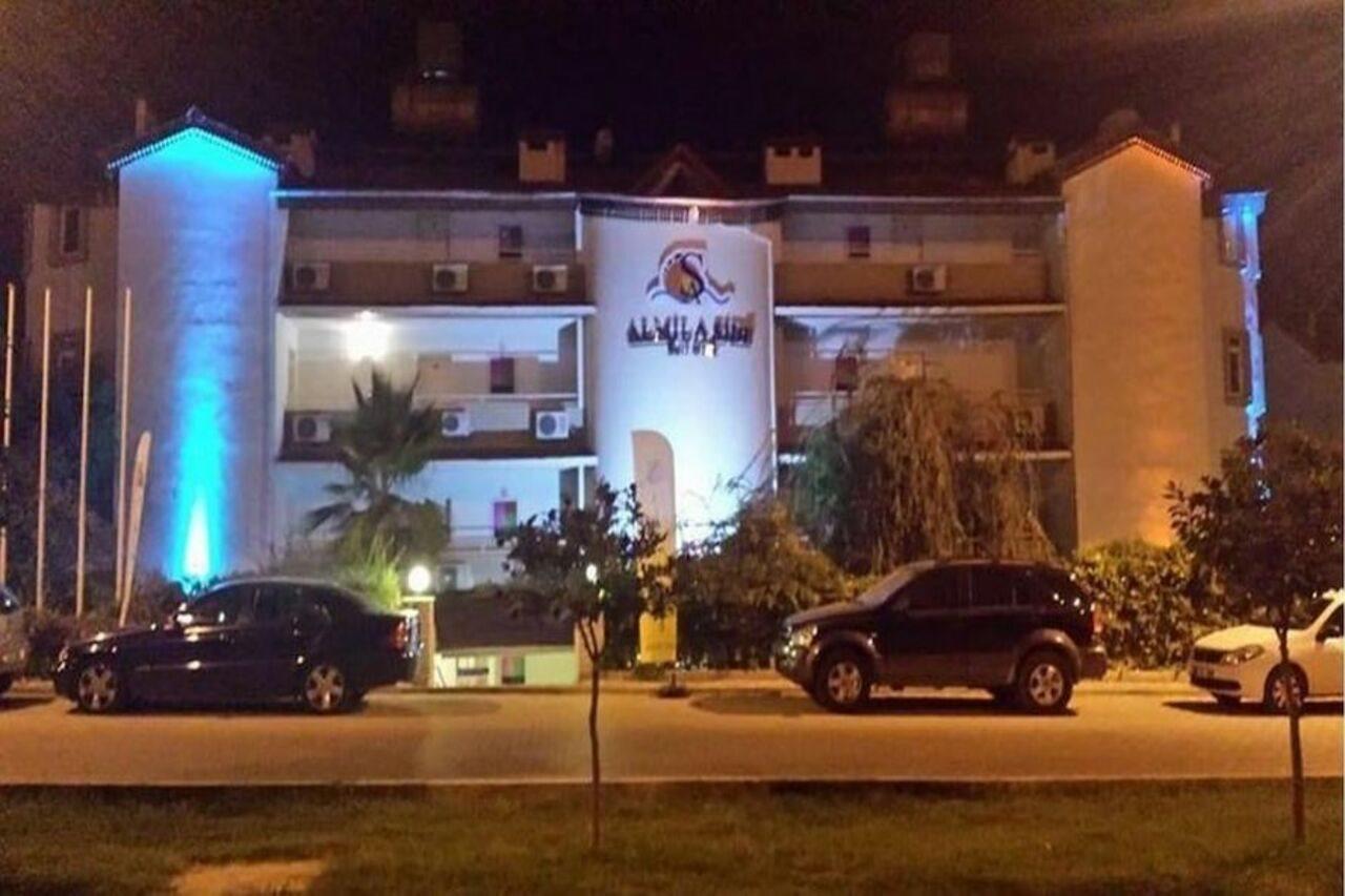 Almila Side Suite Hotel Esterno foto