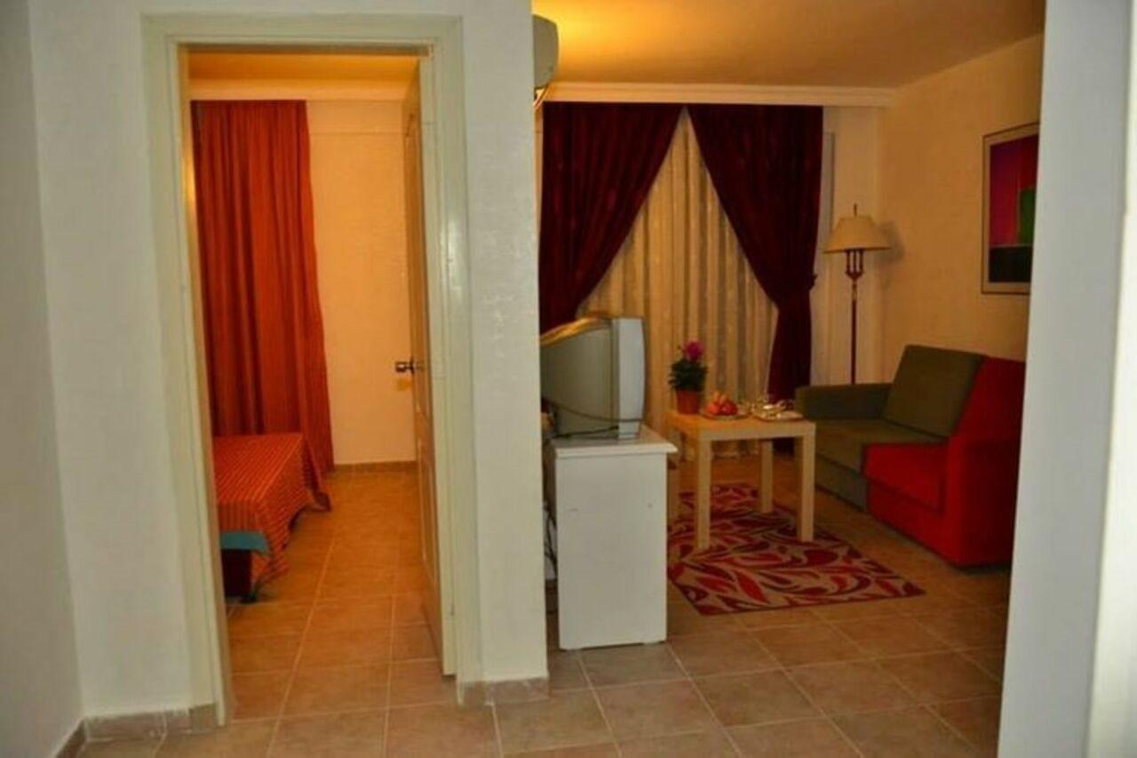 Almila Side Suite Hotel Esterno foto