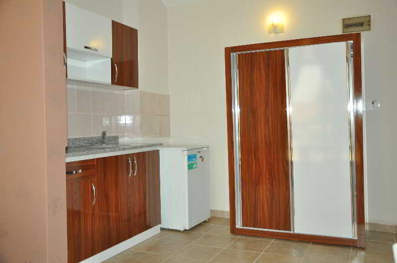 Almila Side Suite Hotel Esterno foto